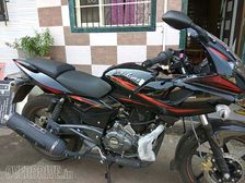 2017 Bajaj Pulsar 220F With BS4 Engine Launched In India