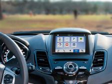 Ford & BlackBerry Sign Deal To Work On Cars Of The Future