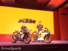 2017 KTM RC390 & RC200 Launched In India; Launch Price + Photo Gallery