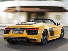 What Happens If You Throw Your Car's Smart Key While Driving — A 5-Minute Video