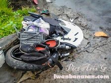 Kawasaki Ninja 250R Split In Half After A Horrific Crash In Indonesia