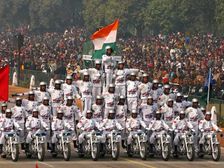 ‘Shwet Ashwa’ Will Use TVS Apache RTR Along With Royal Enfield For Republic Day Show