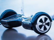 Good News — You Can Now Buy A 'HoverBoard' At Rs 30,000 Cashback