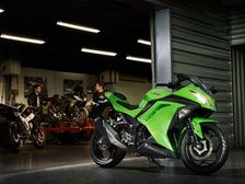 Kawasaki Plans For A Four-Cylinder 250cc Motorcycle — A New Ninja?