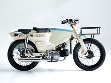 Dues Sea Siders: Honda Super Cub For Surfers
