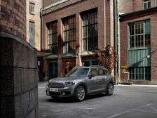 MINI Updates Its Complete Range; Receives New Features