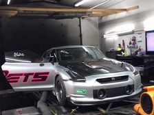 2700Whp Nissan GTR Nearly Rips Apart A Dyno