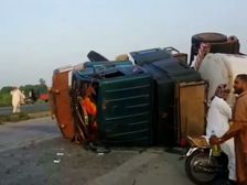 More Than 150 Were Killed And 100 Injured In Pakistan After Fuel Tanker Overturns And Explodes