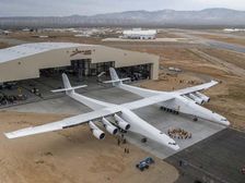 Stratolaunch — The World’s Largest Plane Rolls Out Of Its Giant Hangar