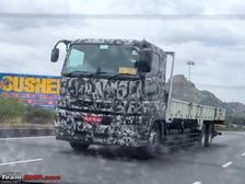 Spy Pics: Fuso Super Great Truck Spotted Testing In India