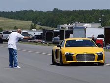 Video: Audi R8 Sets 392 KM/H Half Mile World Record
