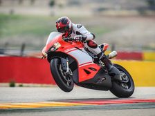 Ducati V4 Superbike To Debut In September - Report