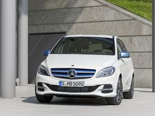 Mercedes To Stop Production Of Only Mass-Market Electric Car