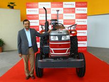 Mahindra's First-Ever Driverless Tractor Showcased In India