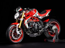 2018 MV Agusta Dragster 800 RC Revealed