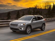 Next-Gen Jeep Cherokee Revealed Ahead Of Detroit Debut