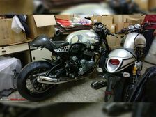 Spy Pics: Norton Commando And Dominator Spotted In India