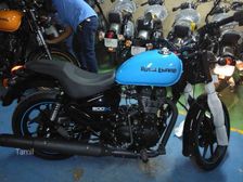 Royal Enfield Thunderbird 500X Spotted At Dealership; Launch Imminent?