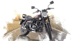 Bajaj Avenger 180 Spotted Ahead Of Launch; Price, Features, Specifications & Images