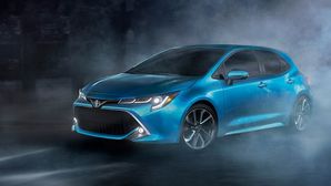 2019 Toyota Corolla Hatchback Revealed — Expected Launch, Specifications, Features & Images