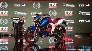 TVS Apache RTR 160 Top Features: Race-Derived Chassis, Digital Speedometer, Pirelli Tyres & More