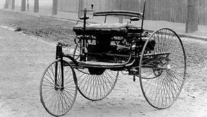 You Won’t Believe The Power & Top Speed Of The World’s First Automobile — The Benz Patent-Motorwagen