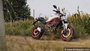Ducati Monster 797 Review - The Gentle Italian Behemoth