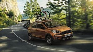 Ford Freestyle Accessories List: Body Stripe, Spoiler, Ambient Lighting, Roof Cross Bars & More