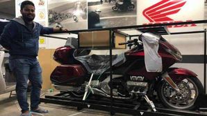 India’s First 2018 Honda Goldwing Arrives In Bangalore Dealership