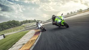 Locally Assembled Kawasaki Ninja ZX-10R And ZX-10RR Launched — Prices Reduced