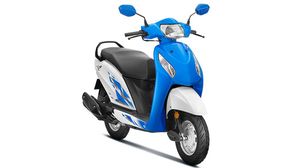Honda Activa-i Top Features To Know: Dual-Tone Paint, CBS With Equalizer, 4-In-1 Locking, HET & More