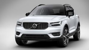 Volvo XC40 Momentum & Inscription Variants Launched In India; Prices Start At Rs 39.90 Lakh