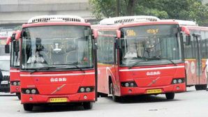 No Phone Calls While Driving For Bangalore Bus Drivers — BMTC Officials Pass New Instruction