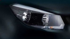 Mahindra Marazzo Headlamp Teased Ahead Of Launch