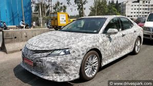 EXCLUSIVE: New Toyota Camry Spotted Testing In Bangalore — Launch In 2019