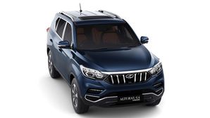 Mahindra Alturas G4 Booking Details — Booking Amount Stands At Rs 50,000