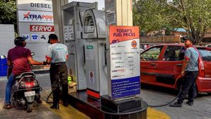 Fuel Stations In India Should Get Transparents Hoses To Prevent Fraud — New Plea In Supreme Court