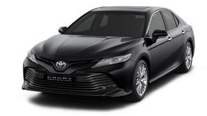 New 2019 Toyota Camry Hybrid Launched In India — Priced At Rs 36.95 Lakh