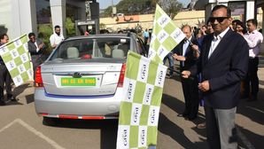 Electric Vehicles In India: Mahindra Glyde E-Mobility Service Started In Mumbai