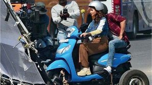 2019 Hero Pleasure Spotted On TVC Shoot Featuring Alia Bhatt — Launch Soon?