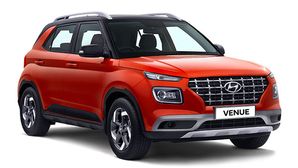 Hyundai Venue Bookings Cross 15,000 Units — Deliveries To Begin Soon