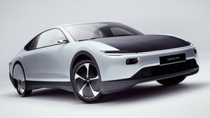 725 Kilometers On A Single Charge — Here's The Lightyear One