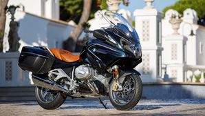 BMW Motorrad R 1250 R And R 1250 RT Motorcycles Launched In India: Prices Start At Rs 15.95 Lakh