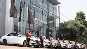 Mercedes-Benz Delivers 600 Units In India On Dhanteras: Creates A New Record In Delhi