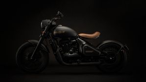 Yezdi Delux 1987 Model Modified To Look Like The Jawa Perak: Details