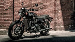 Triumph Bonneville T100 & T120 Black Edition Models To Launch In India Soon: Here Are The Details