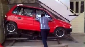 Anand Mahindra Impressed By Space Saving Car Park Solution: Loves The Geometrical Elegance