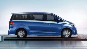 India-Bound MG G10 MPV Introduced In China: Will Enter Indian Market Next Year