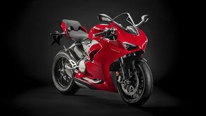 Ducati To launch The BS6 Panigale V2 By The End Of August: Details & Specifications