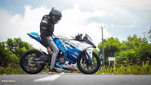 KTM RC 200 Modified With Parts From Autologue Design: Wrapped By Zed One